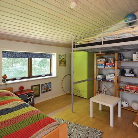 Dom wakacyjny Stunning In W/ Wifi And 3 Bedrooms *
